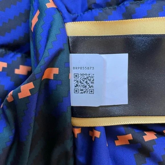 The North Face Men’s McMurdo Waterproof Parka In Ponderosa Green - Picture 9 of 10